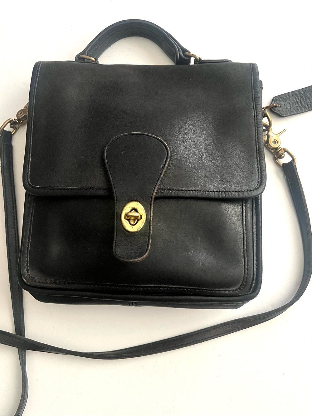 Vintage Black Leather Coach Crossbody Bag - Picture 1 of 10